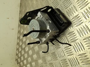 Škoda 5WA614517BM Octavia Mk4 2022 Unité de commande hydraulique ABS