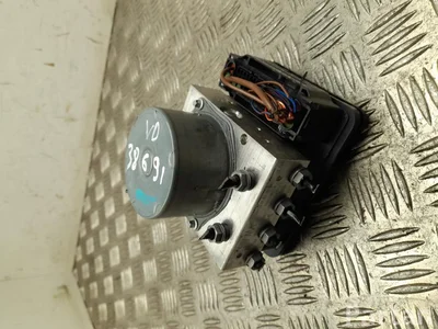 Volkswagen 2Q0 614 517 DC / 2Q0614517DC Taigo 2025 Moduł sterujący ABS hydrauliczny - Zdjęcie 1