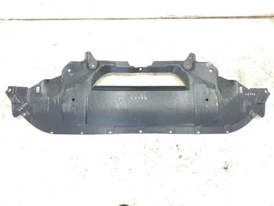 Maserati 082421800 GRAN TURISMO 2011 Cache de protection sous moteur - Image 1