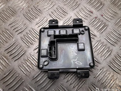 Tesla 1855541-13-E / 185554113E Model Y 2025 unité de contrôle - Image 1