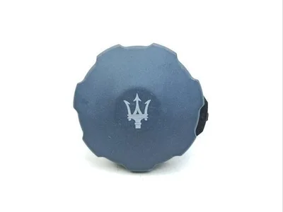 Maserati GRAN TURISMO 2011 Tapa de depósito de combustible - Imagen 1