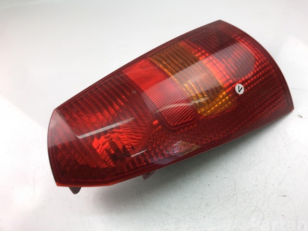 FORD 1M5113405CA FOCUS (DAW, DBW) 2002 Taillight