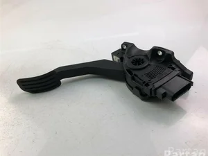 Volvo 31329062 V60 2013 Akseleratoriaus pedalas