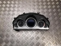 Mercedes-Benz A2129004113 E-CLASS Coupe (C207) 2011 Tableau de bord km/h