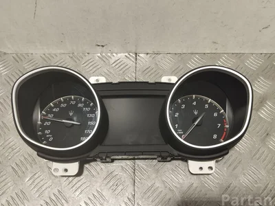 Maserati 670105579 LEVANTE 2019 Tableau de bord - Image 1