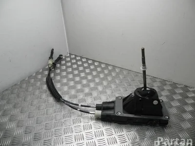 Dacia 349018842-G / 349018842G DUSTER 2018 Levier de vitesse - Image 1