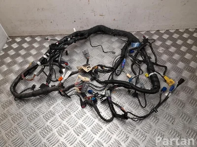 Tesla 1004422-92-N, 1039007-00-A / 100442292N, 103900700A MODEL S 2015 Cables de salón - Imagen 1