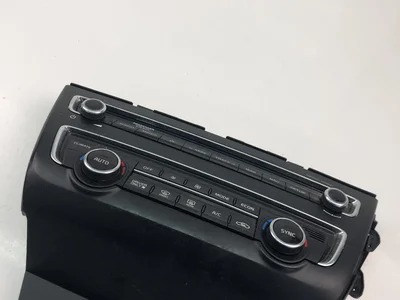 Kia 96540-D4DA0WK / 96540D4DA0WK OPTIMA 2018 Contrôle automatique de la climatisation - Image 1