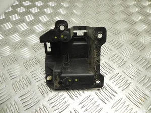 Ford AV11-17A882-AB / AV1117A882AB B-MAX (JK) 2018 Support pour pare-chocs