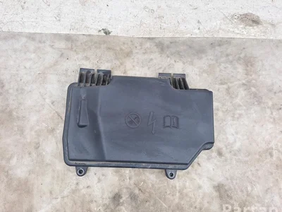 Mercedes-Benz A2055400182 C-CLASS (W205) 2015 Autres pièces moteur - Image 1