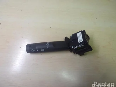 Chevrolet 13243595 CRUZE (J300) 2010 Levier de colonne de direction - Image 1