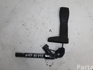 Volvo 6031762 XC60 2011 Zapięcie pasów bezpieczeństwa z przodu po prawej