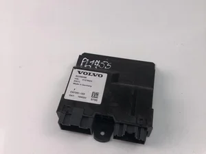 Volvo 32256098 S90 II 2018 БУ двери багажного отсека