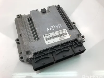 Renault 237103984R; 0281031363 / 237103984R, 0281031363 TRAFIC III Box (FG_) 2015 Unité de contrôle moteur - Image 1