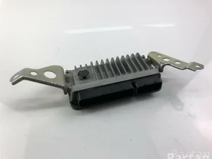 Toyota 89661-52N70 / 8966152N70 VERSO (_R2_) 2014 Unités de contrôle