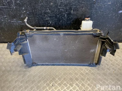 Toyota 422135-6021, 16363-36160 / 4221356021, 1636336160 PRIUS (_W5_) 2016 Chłodnica zestaw Wentylator chłodnicy Skraplacz, klimatyzacja - Zdjęcie 1