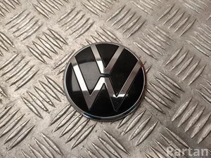 Volkswagen 22G 853 630 / 22G853630 PASSAT B9 Variant (CJ5) 2024 Ženkliukas