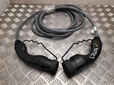 BMW 7827899 iX 2023 Câble de charge du véhicule - Image 1