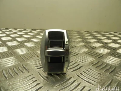 Alfa Romeo 156091264 GIULIETTA (940_) 2011 Commutateur multiple - Image 1