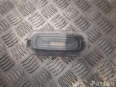 Mercedes-Benz A 447 906 43 01 / A4479064301 VITO Kasten (W447) 2025 Innenbeleuchtung - Bild 1