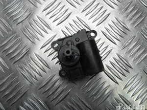 Kia D332-JY9AA05 / D332JY9AA05 SPORTAGE (SL) 2015 Moteur de réglage pour volet de régulation