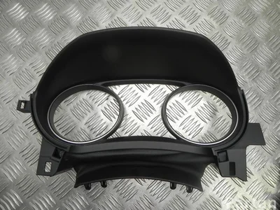 Nissan 682404EA0A QASHQAI II (J11, J11_) 2018 Cadre - Image 1