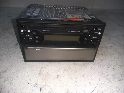 Nissan 28185EQ300 X-TRAIL (T30) 2005 Radio / lecteur CD - Image 1