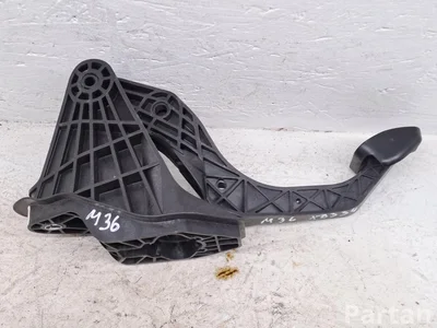 Ford 2Q2721059H Kuga III 2020 Sankabos pedalas - Paveiksliukas 1