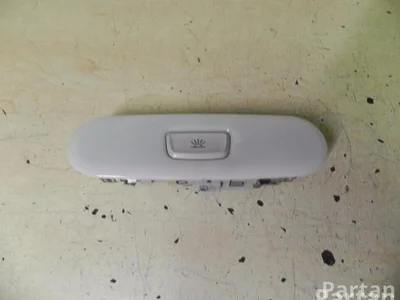 Audi 8T0 947 111 / 8T0947111 A4 (8K2, B8) 2008 Lumière intérieure - Image 1