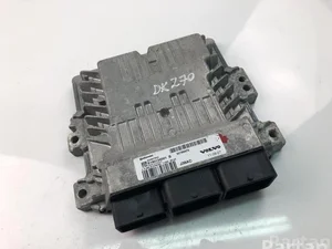 Volvo 30788975; S180134001B / 30788975, S180134001B V50 (MW) 2010 Unidad de control del motor