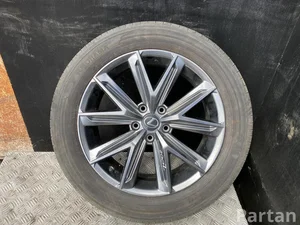 Lexus LBX 2024 Alufelgen R18 EJ 7.0 ET40 5x114.3