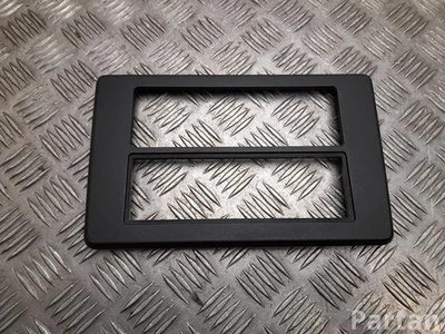 Renault 682602550R MASTER III Box (FV) 2019 Trim - Image 1
