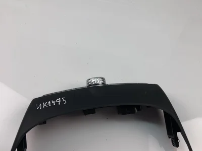 Volvo P31456673 XC90 II 2019 Contrôle automatique de la climatisation - Image 1