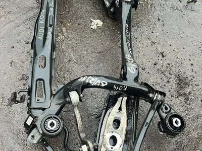 Audi 8W0505235AK A5 (F53) 2020 poutre d'essieu arrière - Image 1