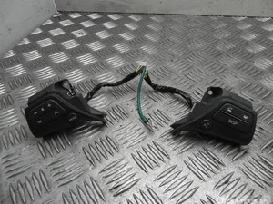 Lexus CV448 GS (GRS19_, UZS19_, URS19_) 2010 Bouton multifonction pour volant