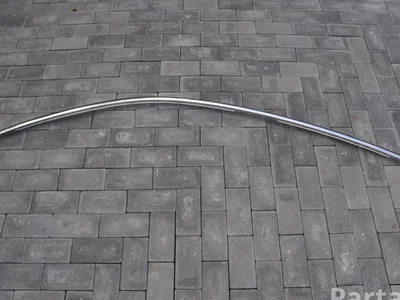 Audi 8W8853703 A5 Sportback (F5A) 2019 Décoration de cadre de verre porte - Image 1