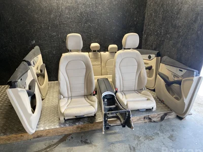 Mercedes-Benz EQC (N293) 2022 Set siège Panneau de porte Accoudoir - Image 1