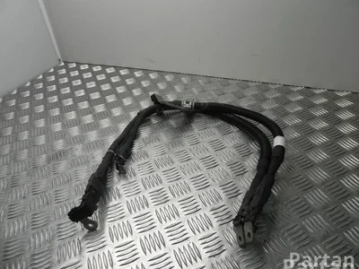 Mercedes-Benz A 205 440 09 36 / A2054400936 C-CLASS (W205) 2014 Câbles de batterie - Image 1