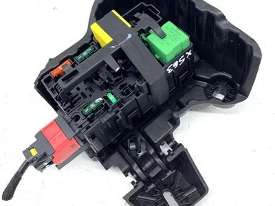 Opel 9672641980 Corsa F 2021 Boîte à fusibles - Image 1