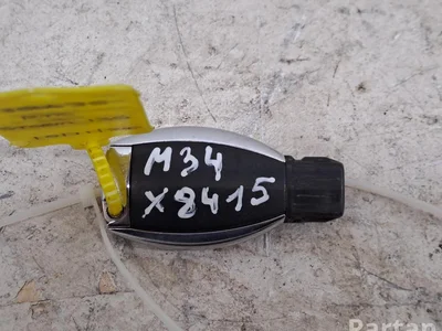 Mercedes-Benz C-CLASS (W205) 2016 Clé - Image 1