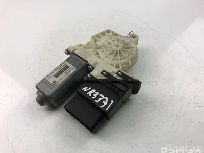 Volkswagen 1K0959703AG GOLF V (1K1) 2005 Moteur de lève-vitre - Image 1