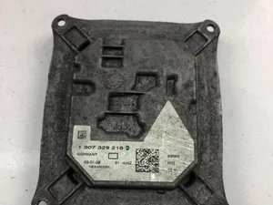 Audi 1307329218 A4 (8K2, B8) 2014 unidad de control electrónico del alcance de las luces delanteras