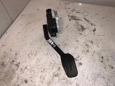 Volvo 30683517 V70 II (SW) 2007 Pédale d'accélérateur - Image 1