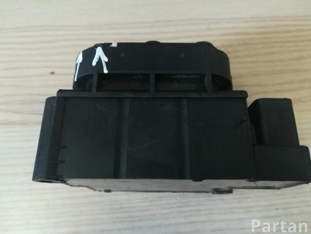 MERCEDES-BENZ A 212 320 03 58 / A2123200358 M-CLASS (W164) 2011 Control unit, air suspension