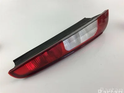 Ford 3M5113405AJ FOCUS C-MAX 2006 Feu arrière - Image 1