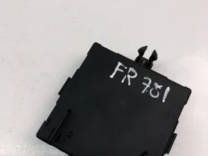 Mercedes-Benz A2129004418 E-CLASS (W212) 2011 unidad de control