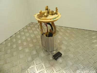 Mercedes-Benz A 907 470 23 00 / A9074702300 Sprinter (907/910) 2019 Fuel Pump - Image 1