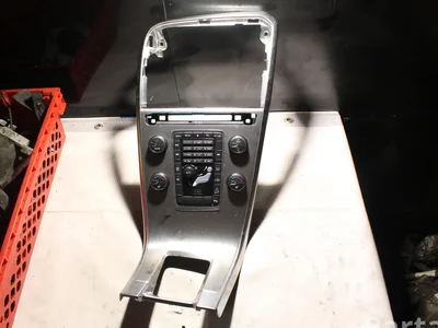 Volvo 1302419 XC60 2011 Couverture pour tableau de bord - Image 1