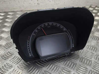 Gebrauchtes Original Toyota 83800-0H730 / 838000H730 AYGO X (_B7_) 2023 Kombiinstrumente km/h Automatikgetriebe - Bild 1