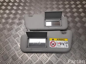 Toyota YARIS (_P13_) 2018 Visera parasol conjunto